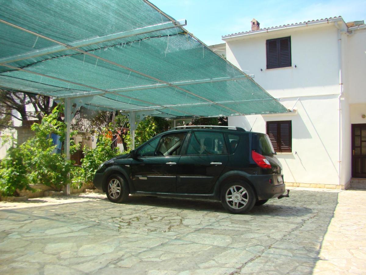 Apartments And Rooms With Parking Space Pag - 13060 Pag Town Exteriör bild