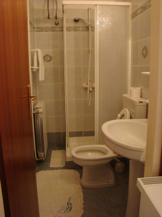 Apartments And Rooms With Parking Space Pag - 13060 Pag Town Exteriör bild